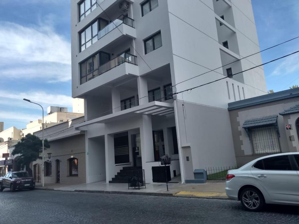 Alquiler Diario Hasta 4 Personas Apartment Tandil Exterior photo