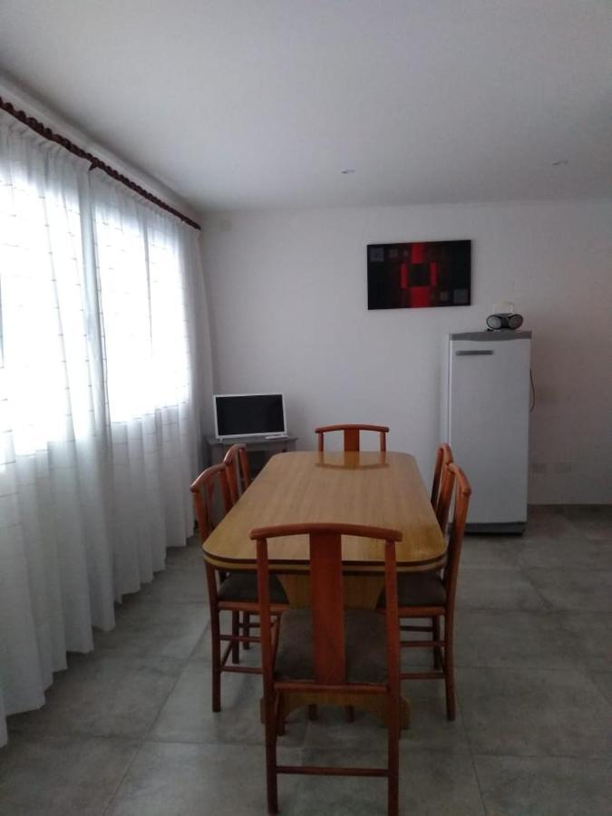 Alquiler Diario Hasta 4 Personas Apartment Tandil Exterior photo